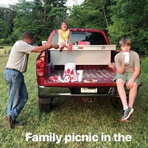 Meet your Posher, Joni